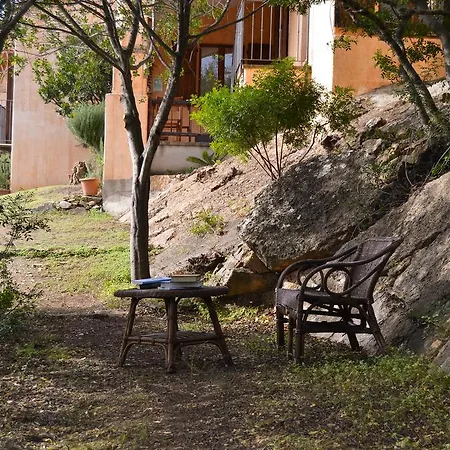 Nurazzolas Apartament *